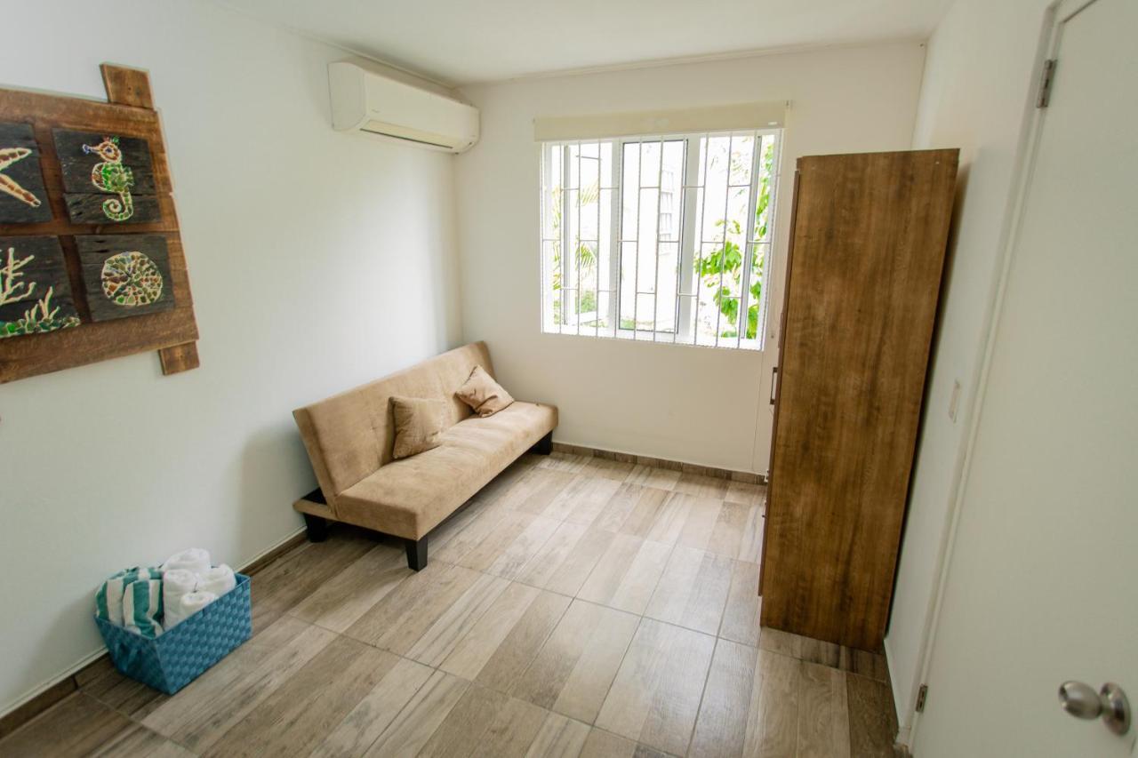 Westpunt Beach Apartments Βίλλεμσταντ Εξωτερικό φωτογραφία
